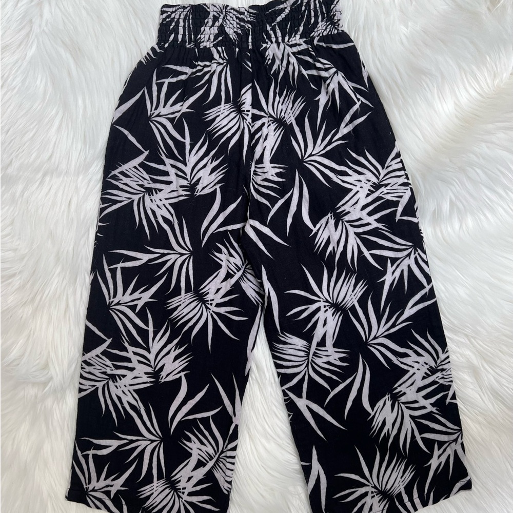 Girls Black and White Leaf Print Cotton Pants - size 6